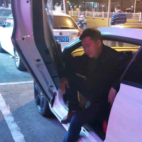 家少铭营汽车商行