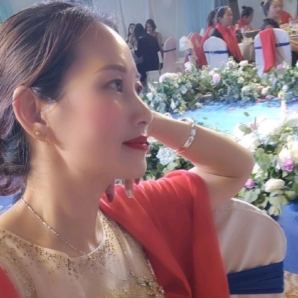 祥云招财猫科技养生