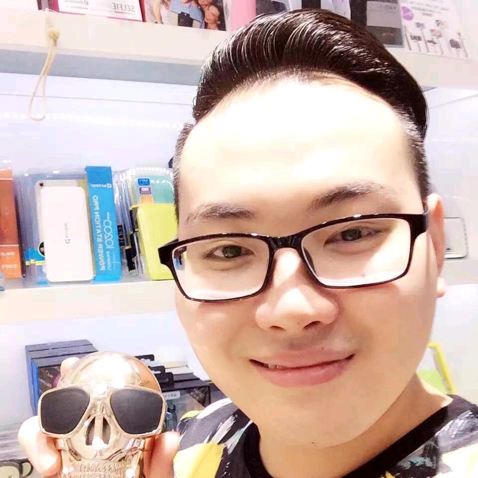 妈妈说名字太长傻子会跟读
