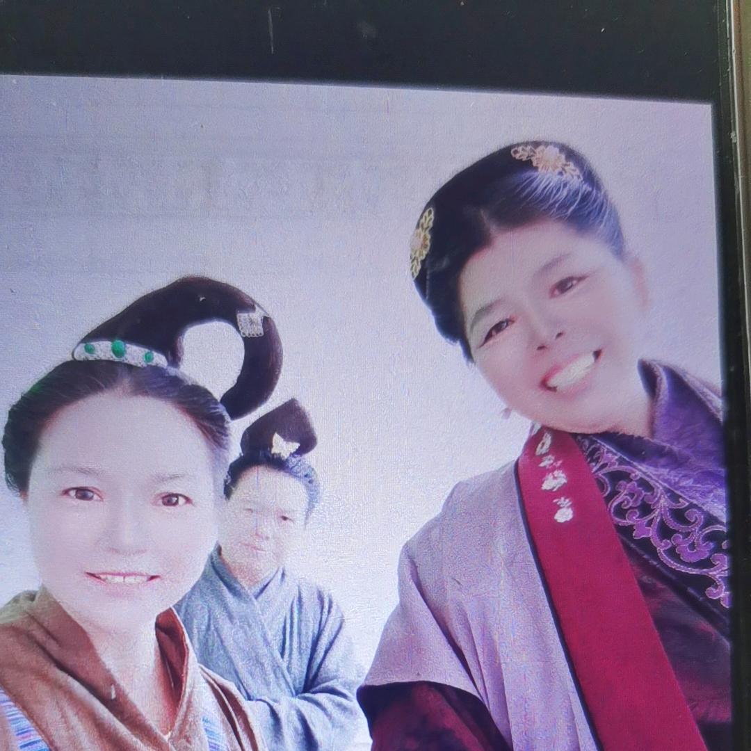 周姐女汉子黄桥村