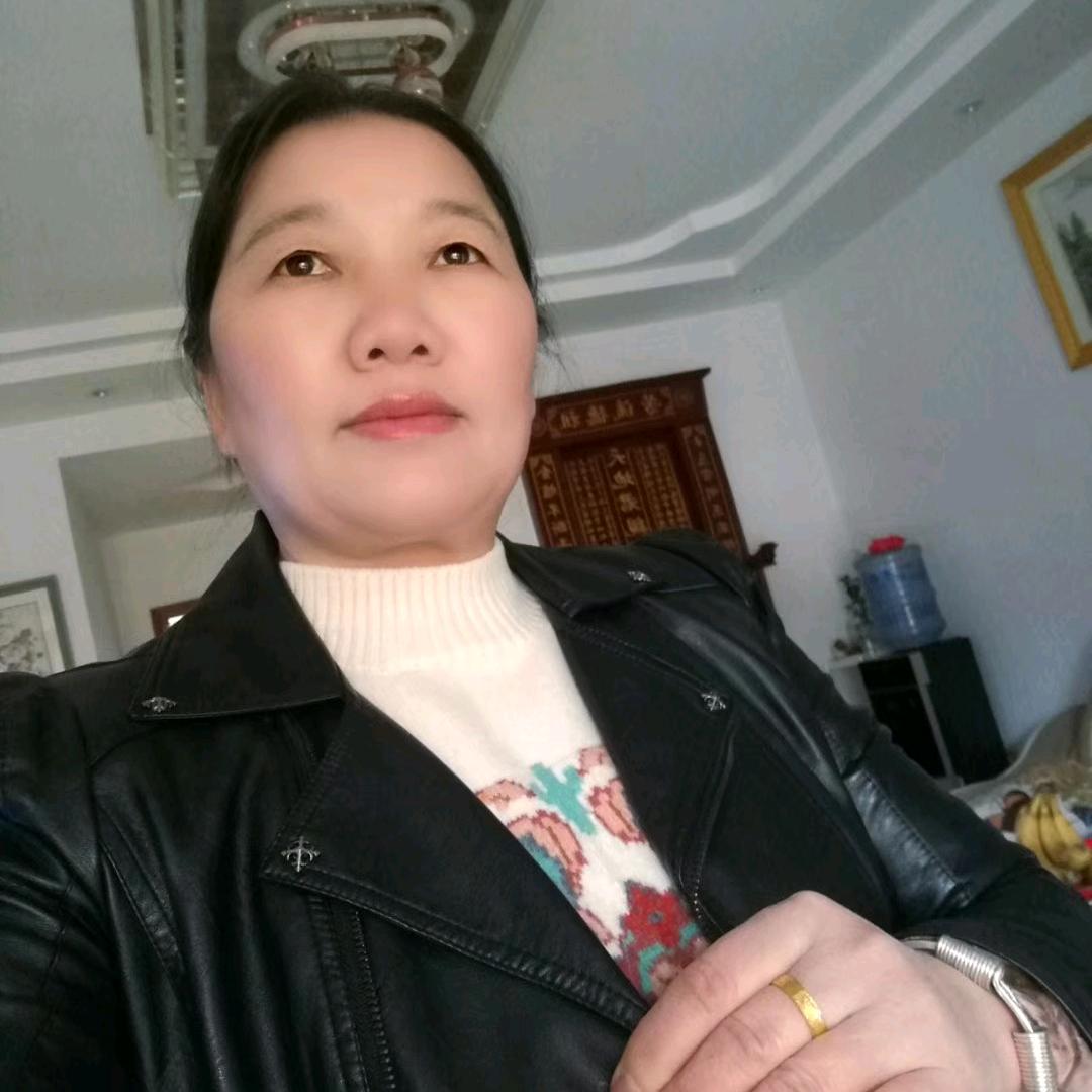 杨英