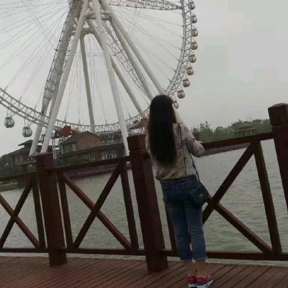 默默🌈