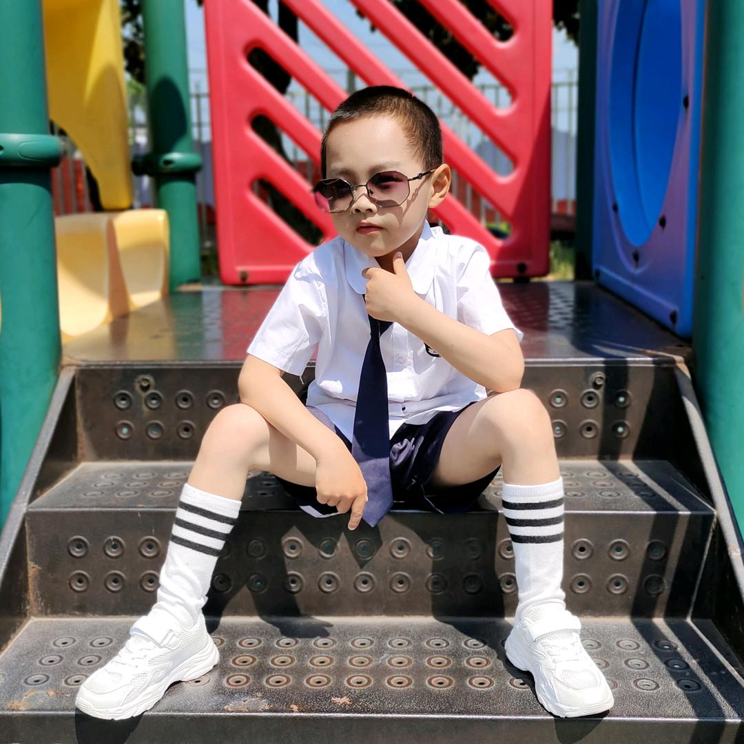 小喇叭吖