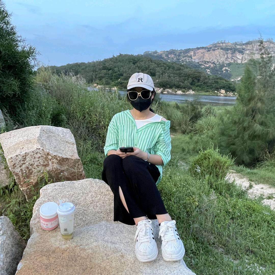 张欢欢🍼（拒绝连赞）