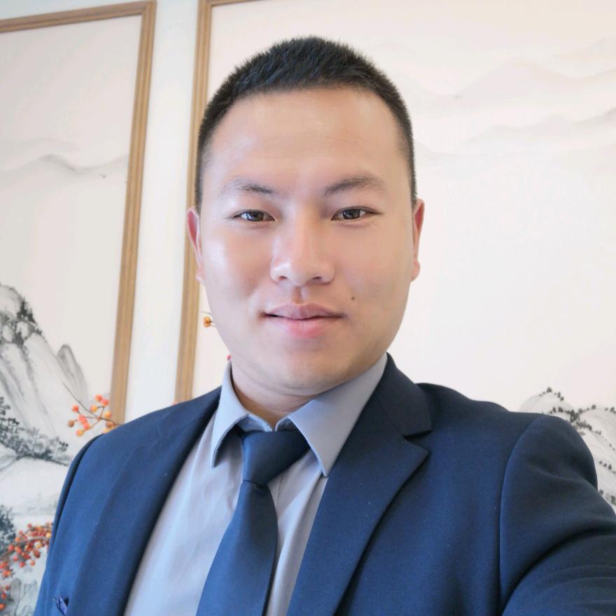 致诚小江二手车