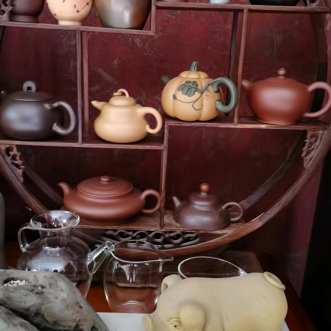 义薄云天.