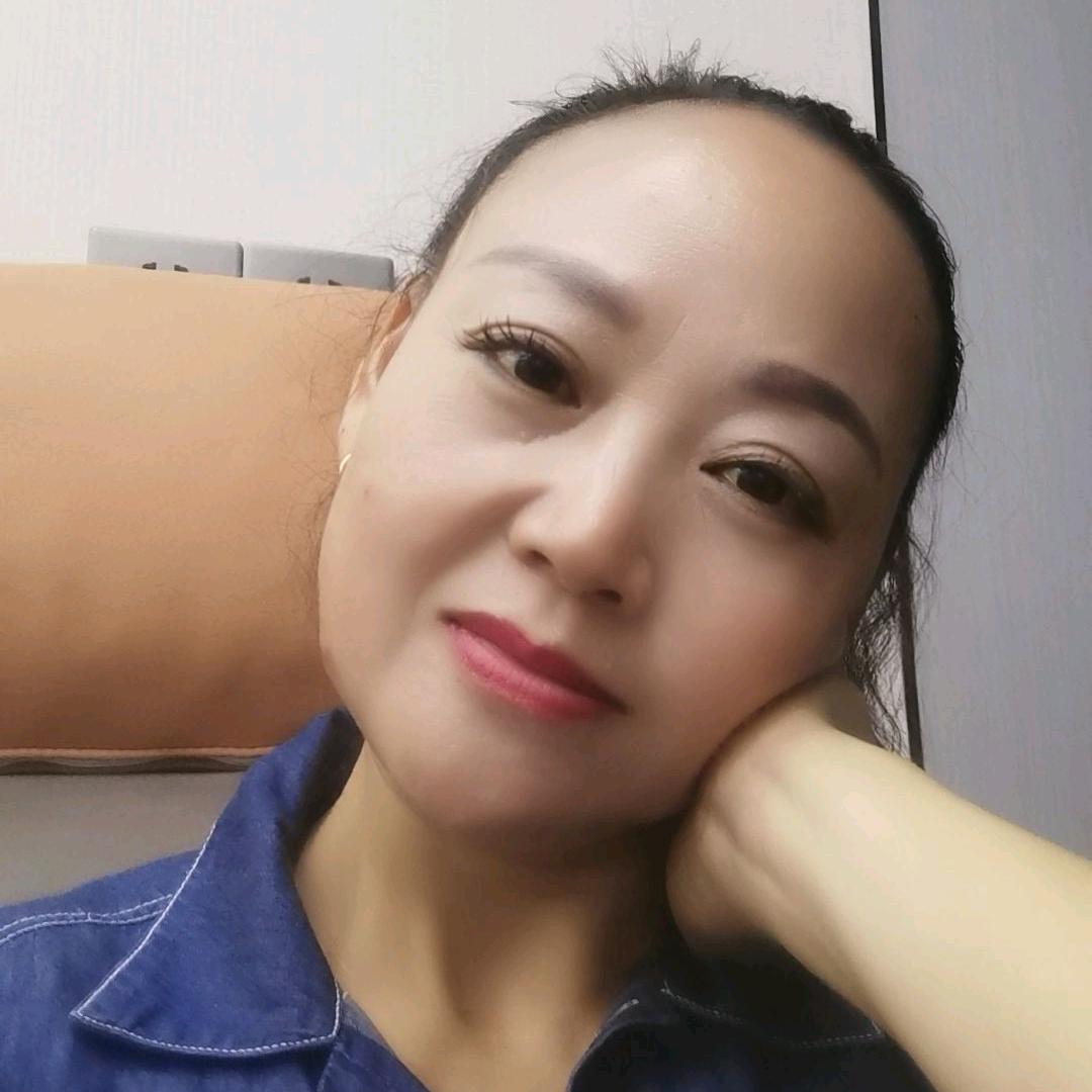 爱笑的娜姐