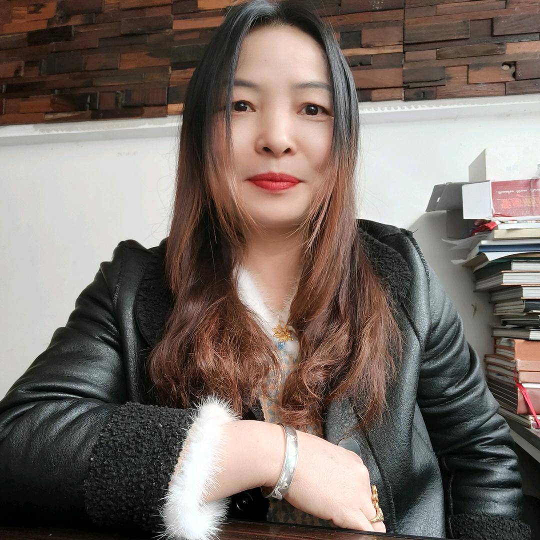 小雨点、徐二妹，70后正月的老鼠。