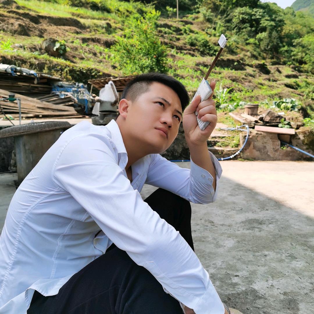 大山里的超超@抖音