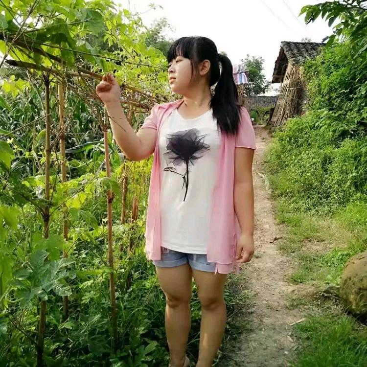 罗家三姐（拒绝连赞）