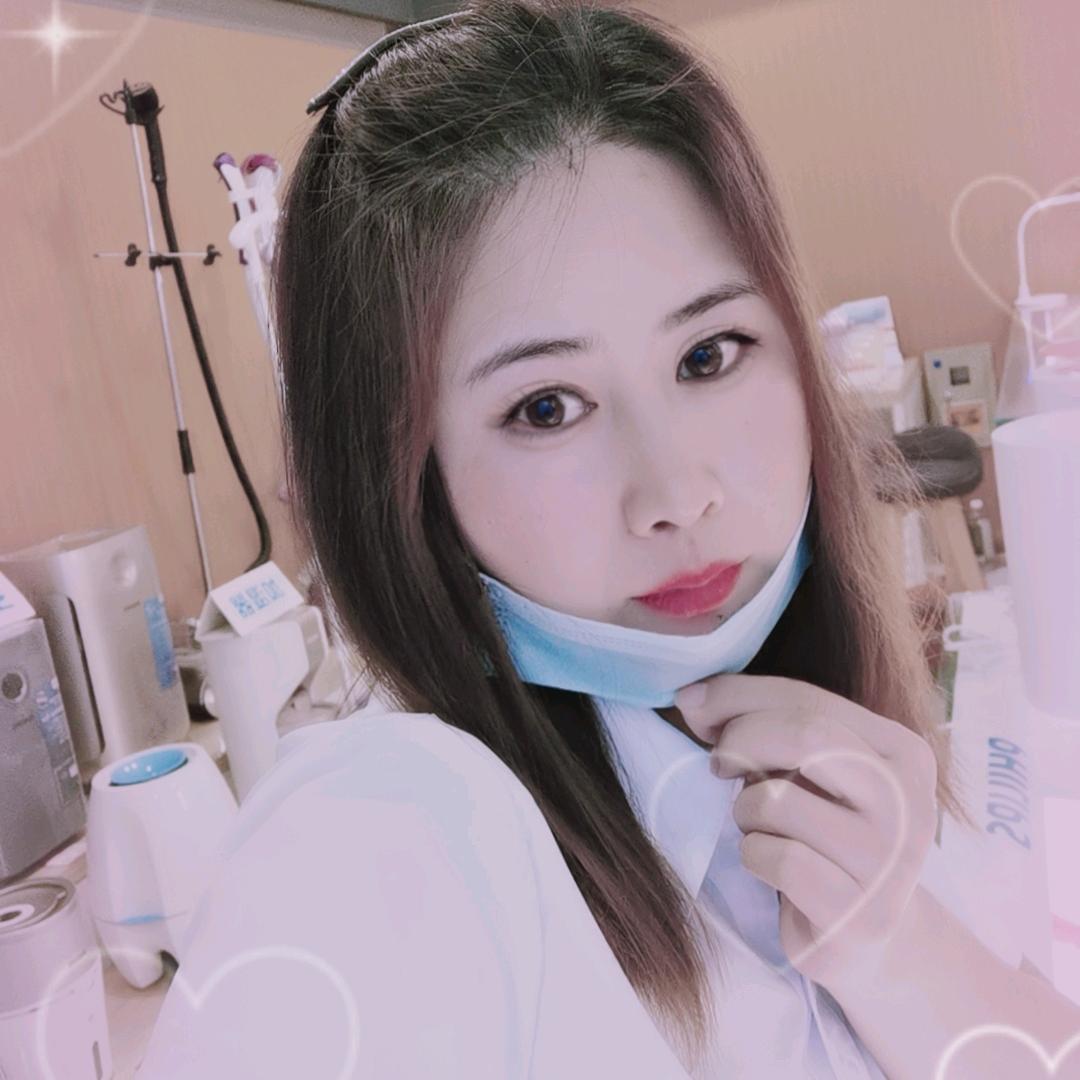 阿英🌴