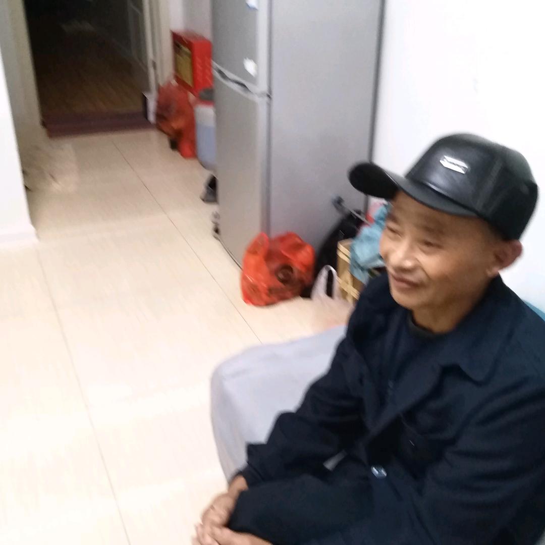 王志国