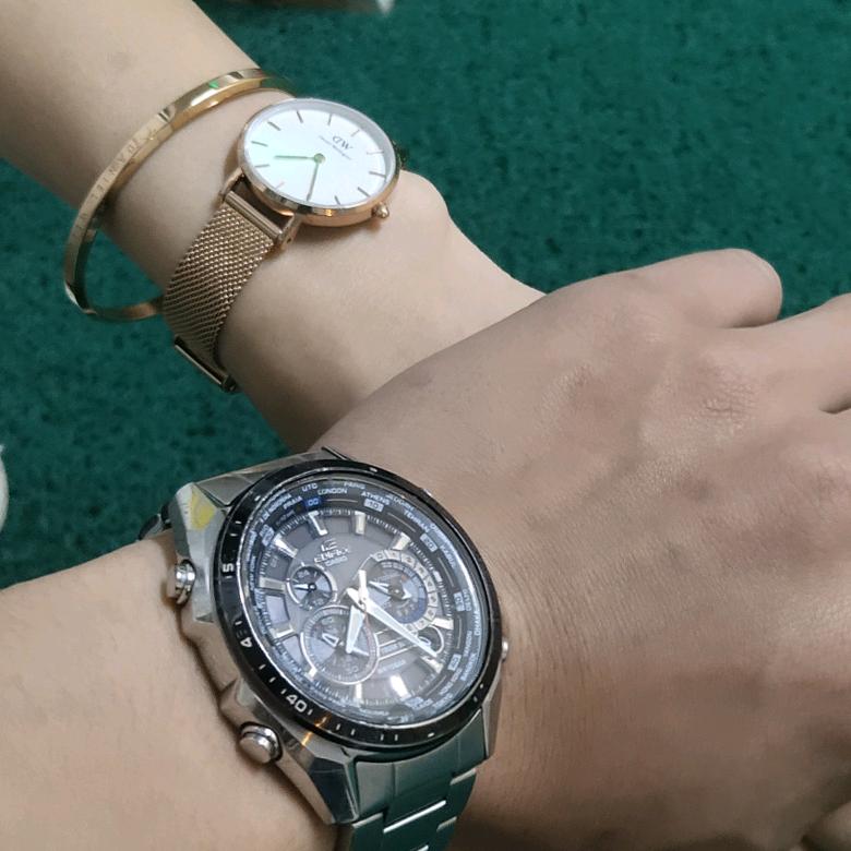 🌈🌈L          ．