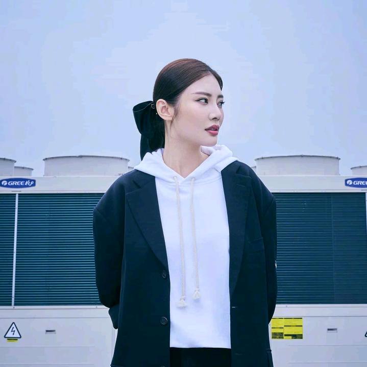 埋在土里的豆芽