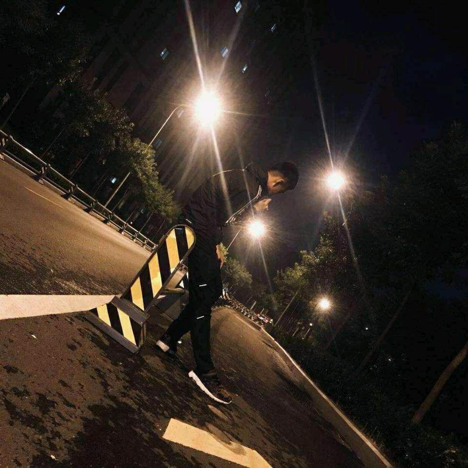 等
