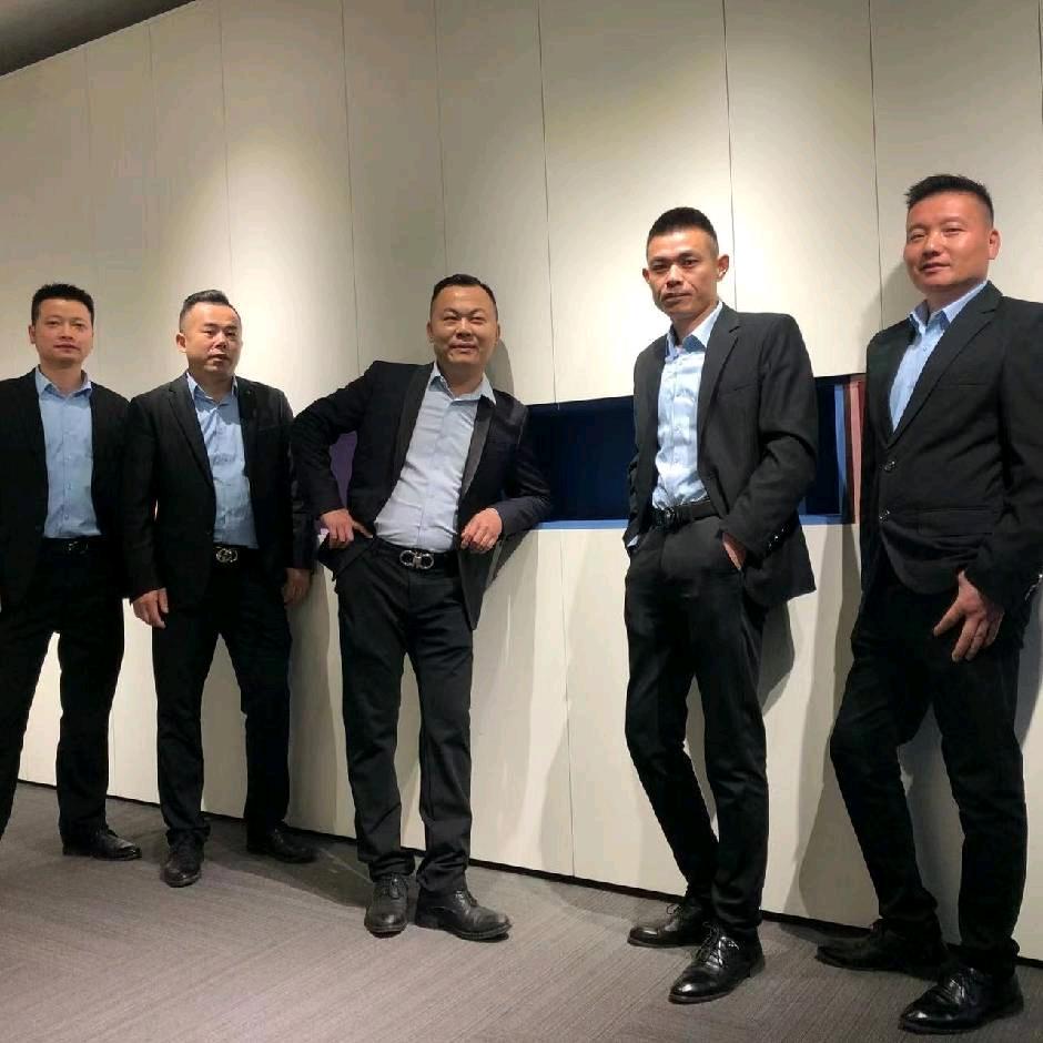 博洛娜柜门定制小张哥