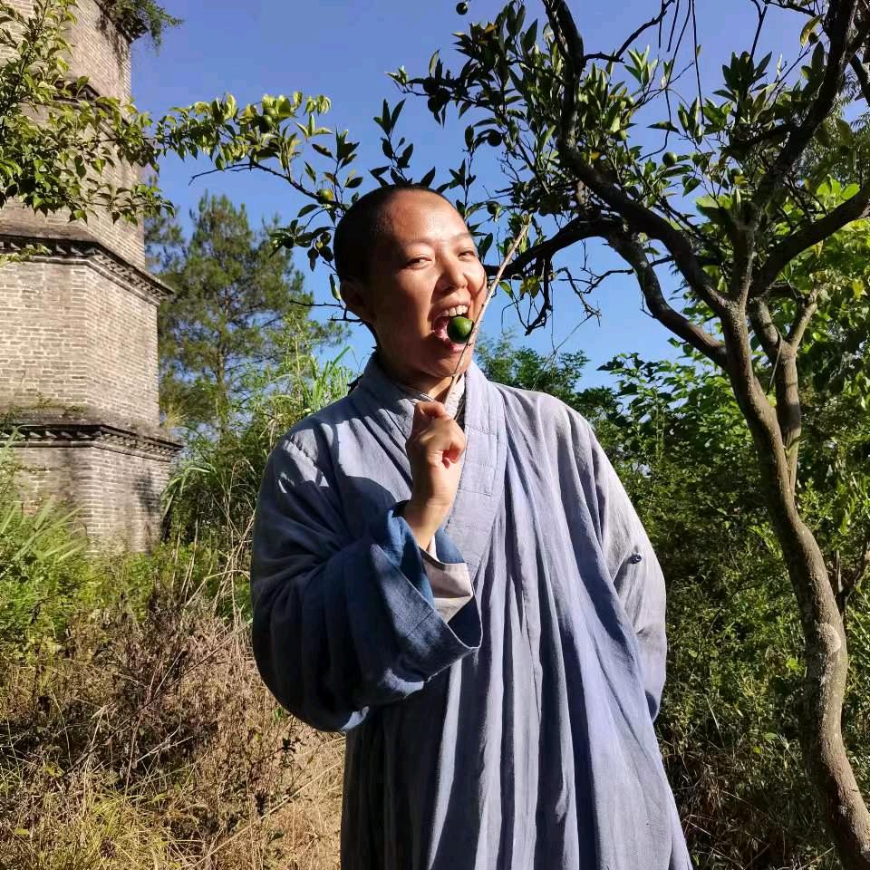 小燕子情感工作室