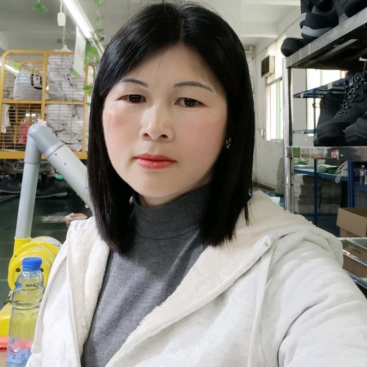 樊兰英