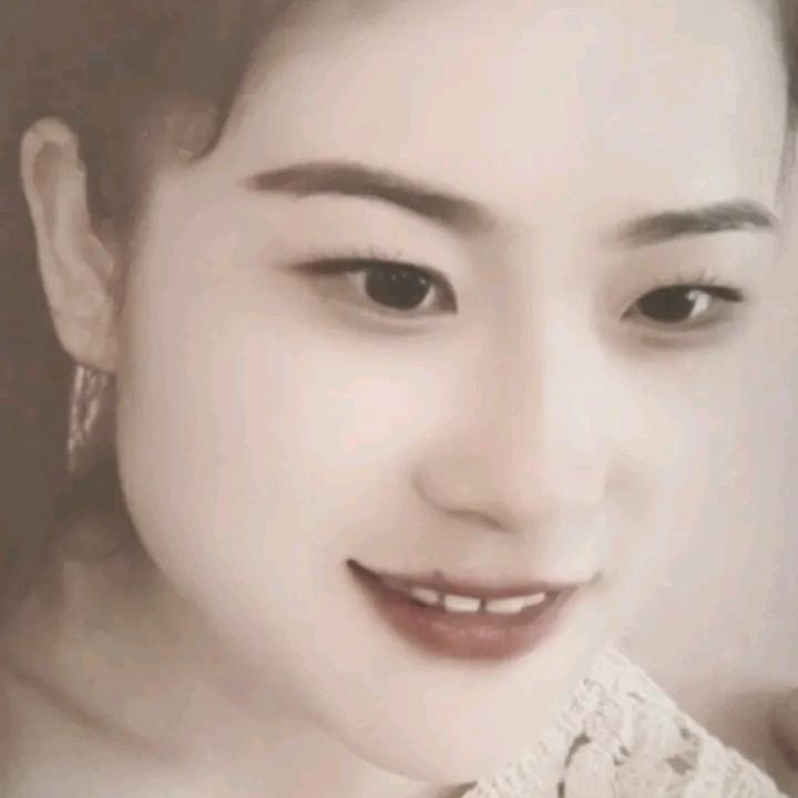柏妮萌萌哒