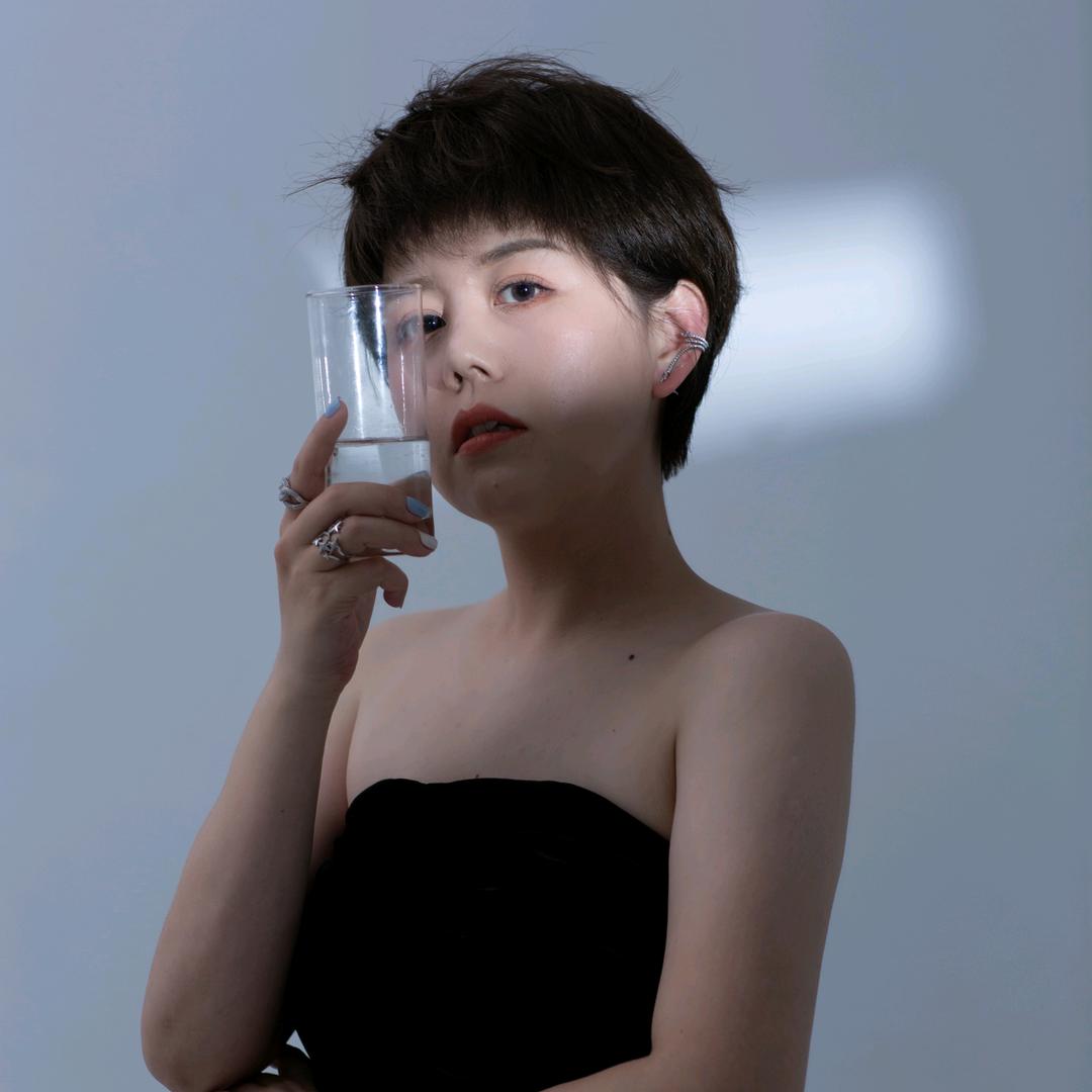 A一朵小红花🌺🌺