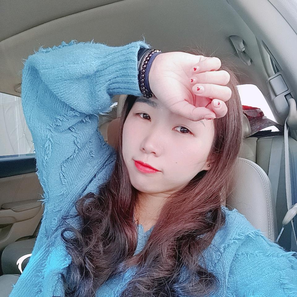 adidas店长~小团（环城南路店）