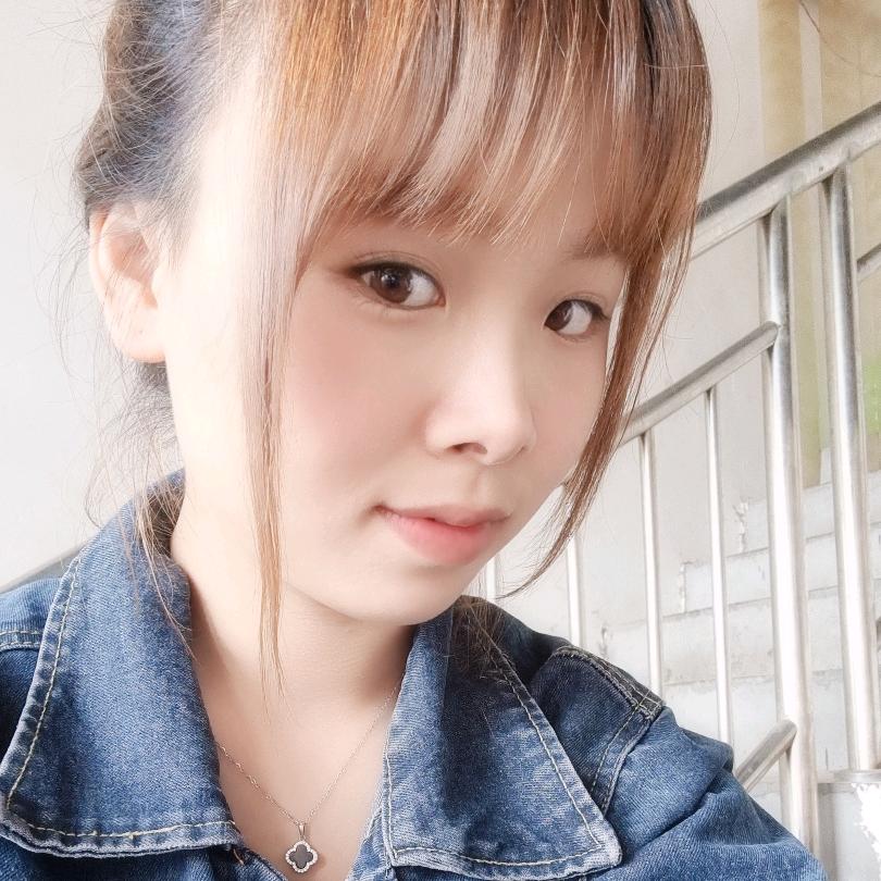 谭ཻ💖笑自如࿐