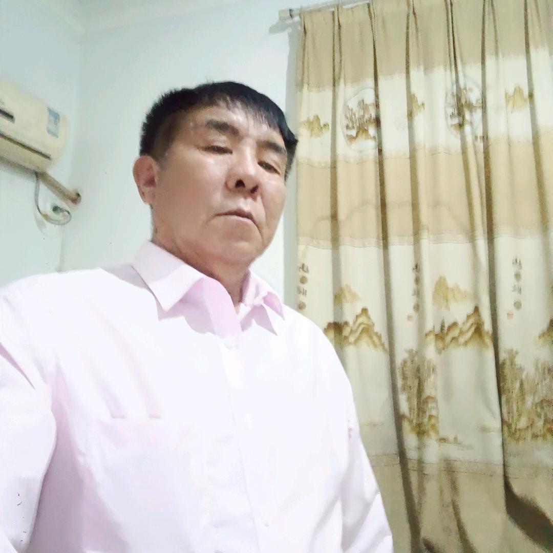 八哥