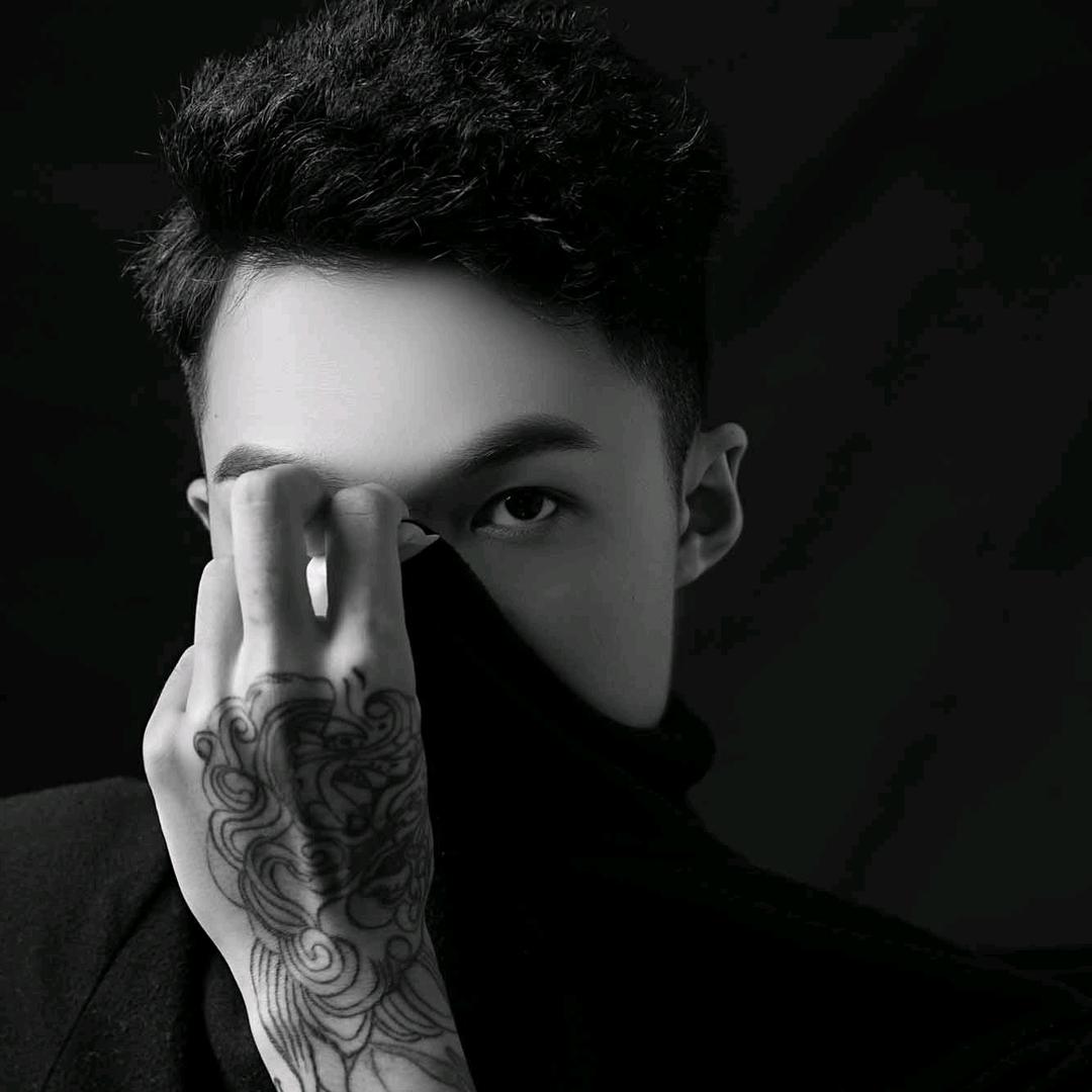 景洪岩光论渔具店