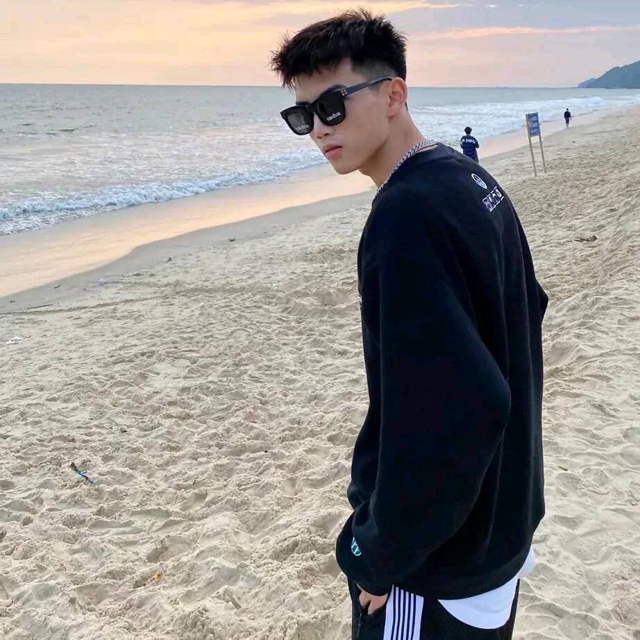 🌈阿诚不爱吃橙子