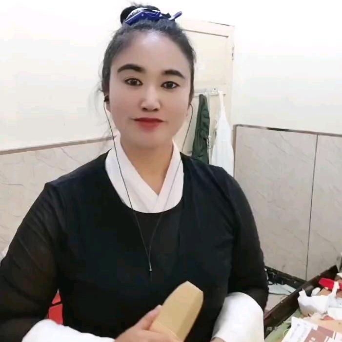🎸️🎸️一叶之秋
