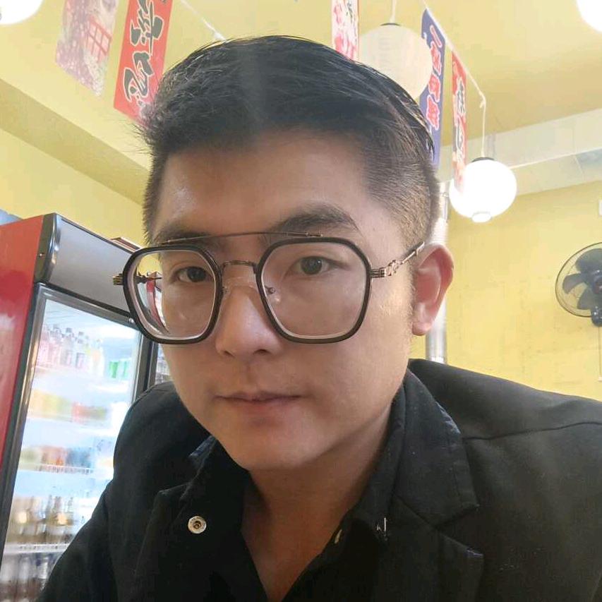 骚年，听歌不？