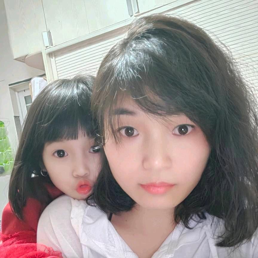AA萍女