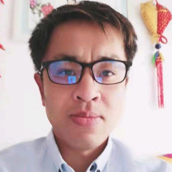 爱唱歌🎤跳舞💃💃💃