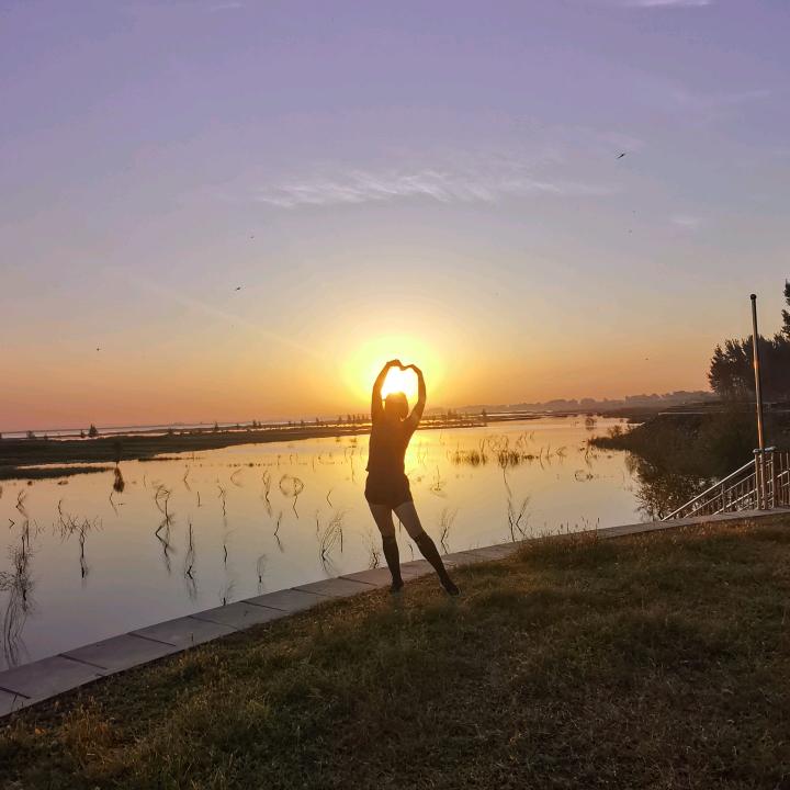 🐱🌞🌻妮儿🏃‍♀️🌈