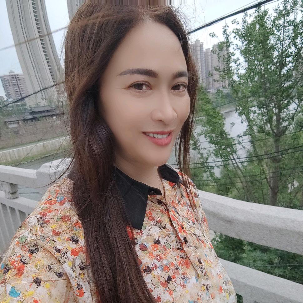生活中有苦有乐，你品，你细品