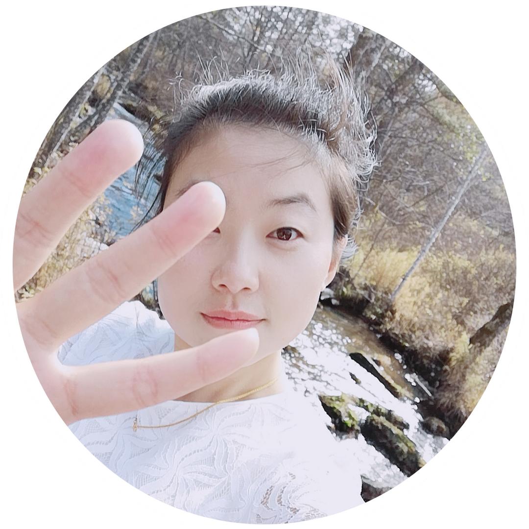 Li´∪`u  佳