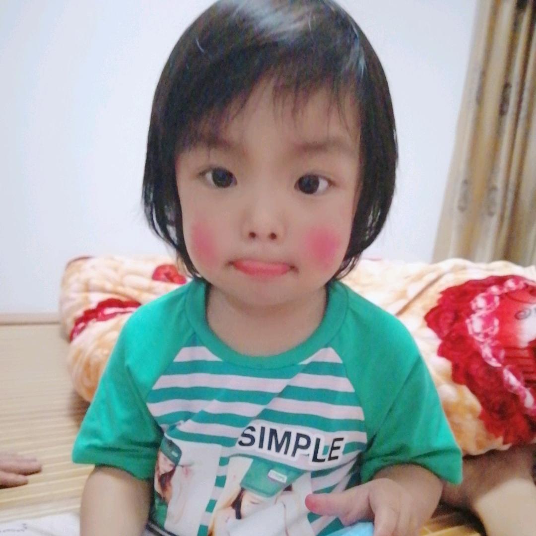 Ms Huang 