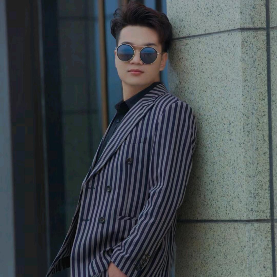 大超烫染