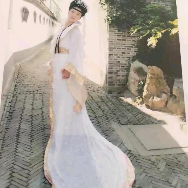 卖火柴的小女孩