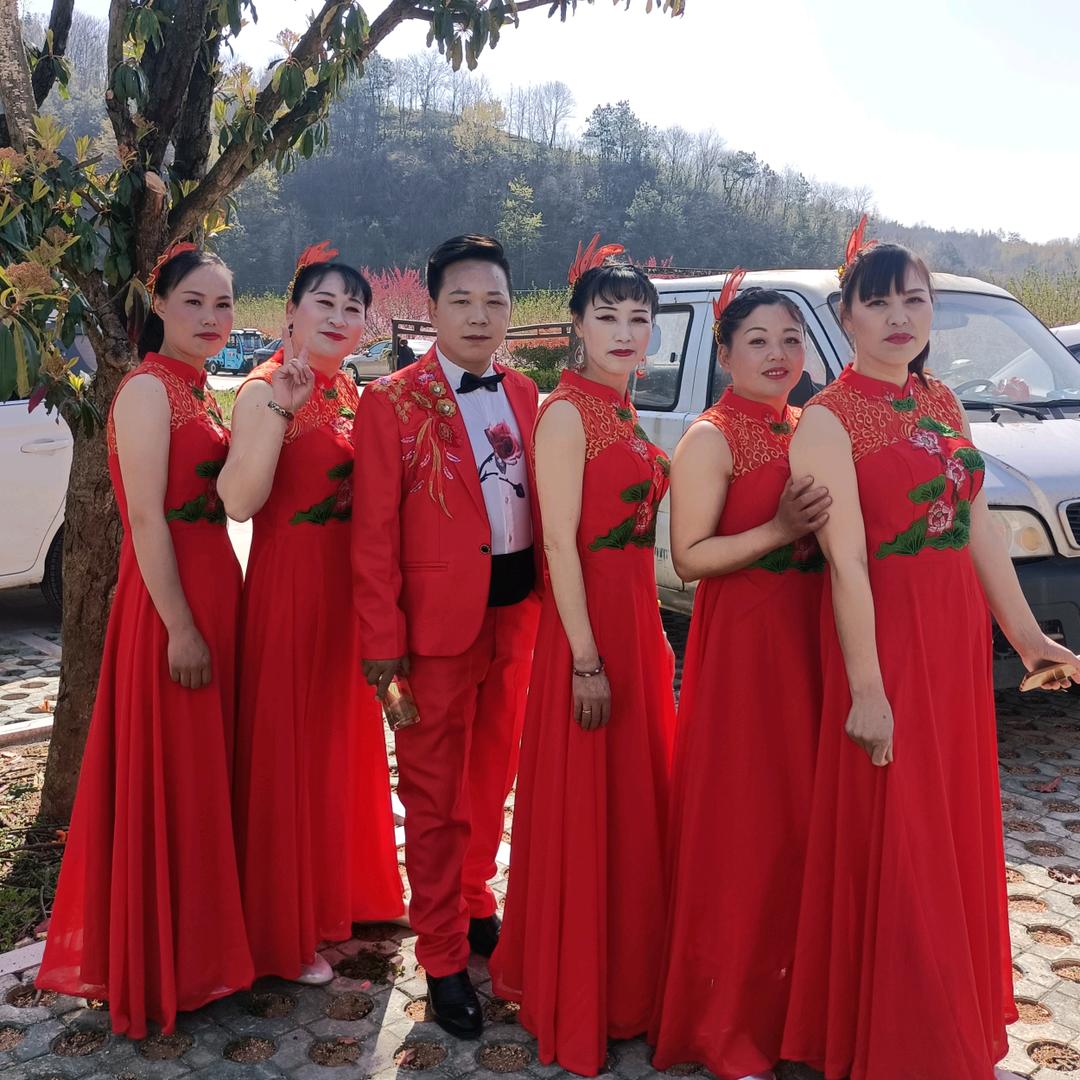 缘份黄梅戏演员余本莲