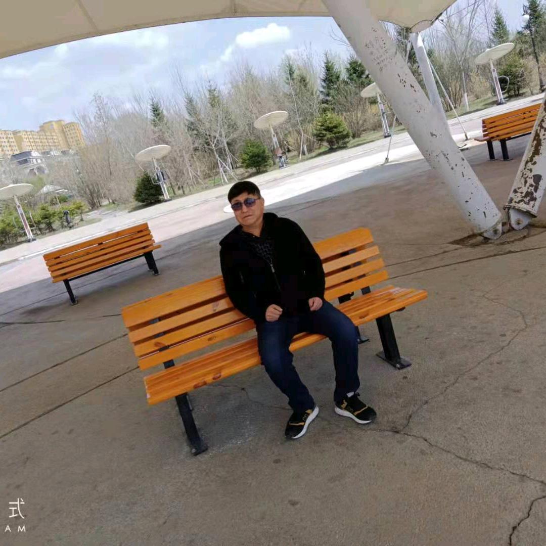 盲人主持人方明