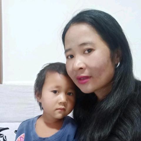 姚明兰  风雨无阻