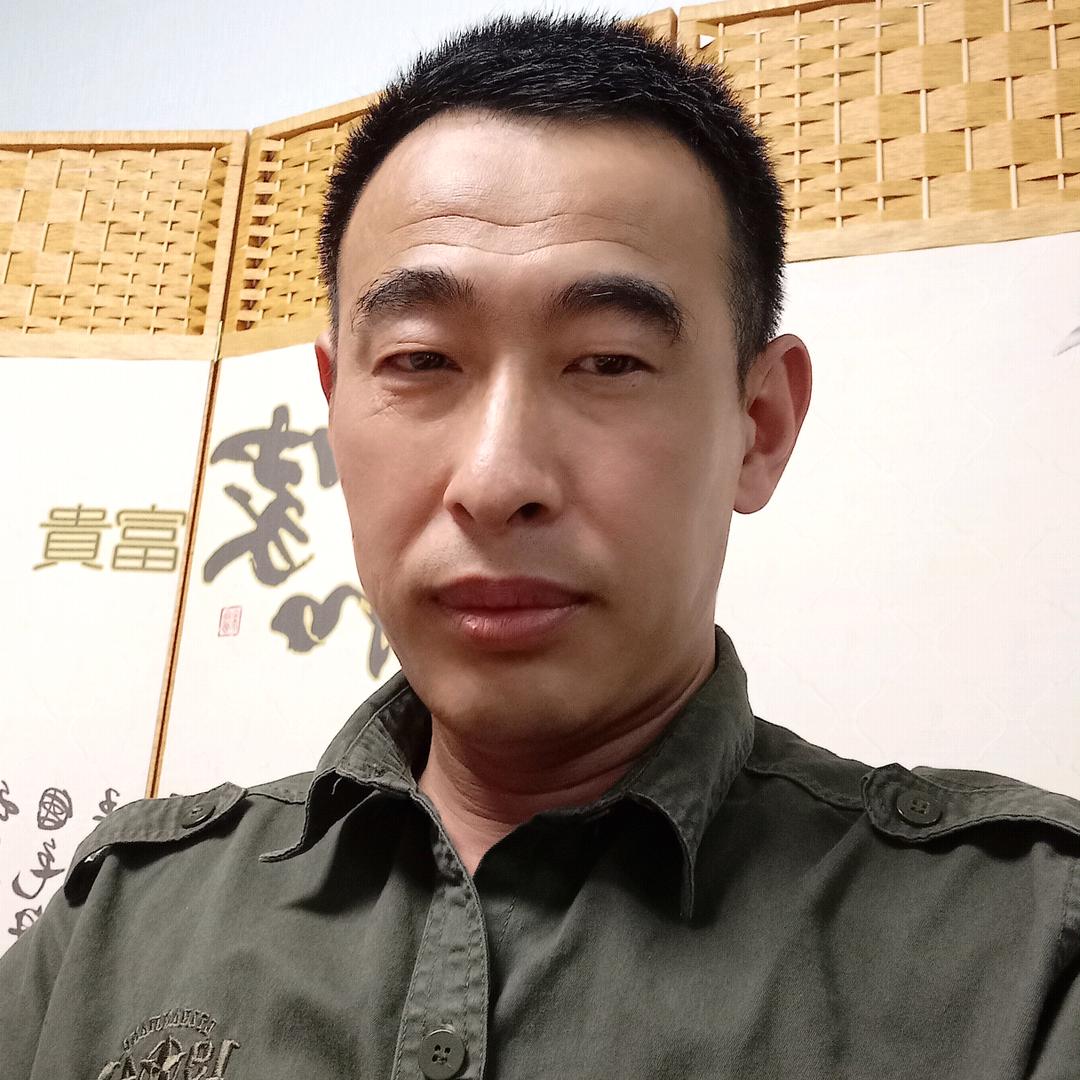 河边石头