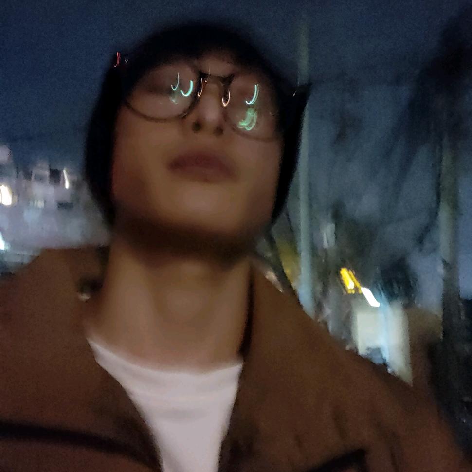 山东中壹零距离游泳健身张浩