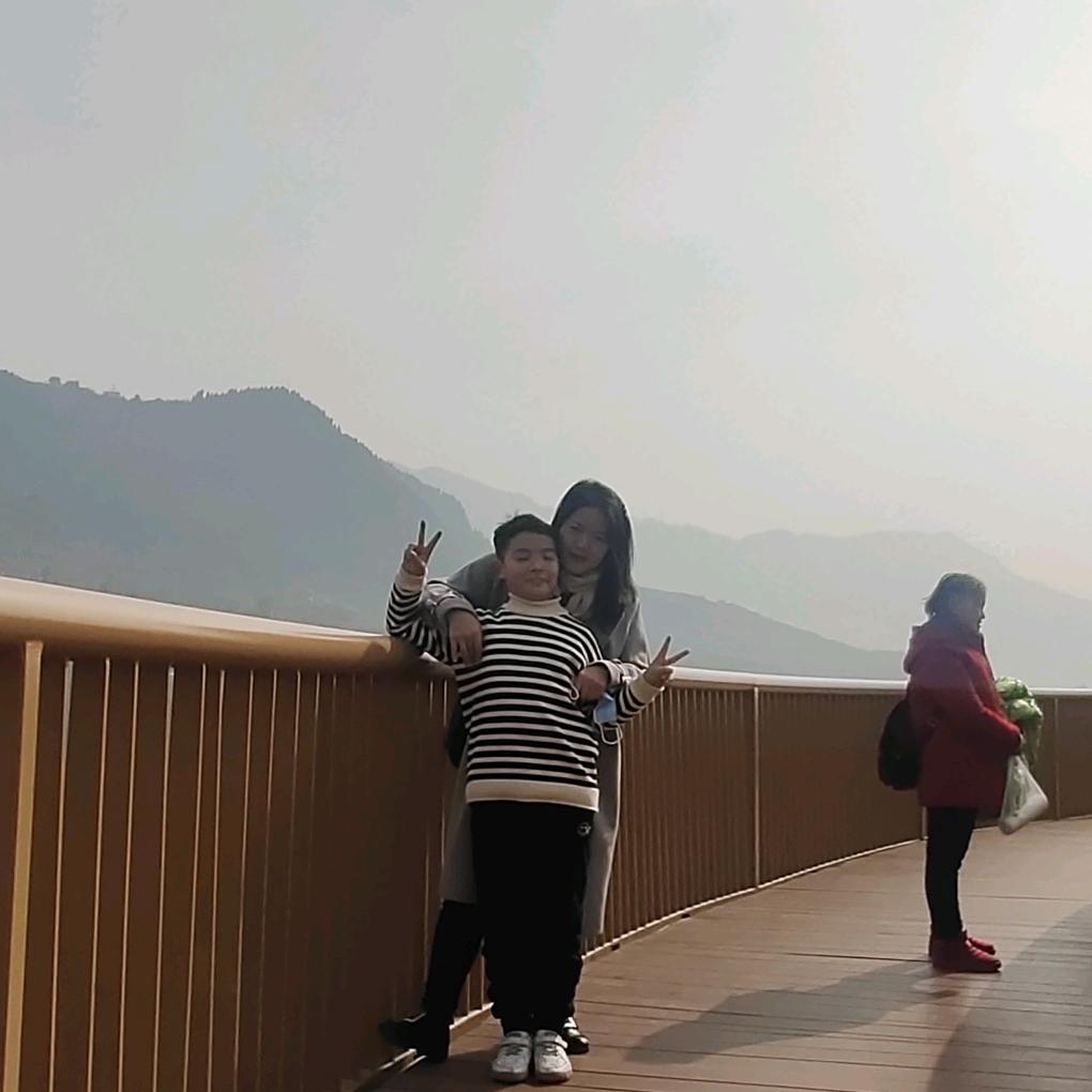晓渝