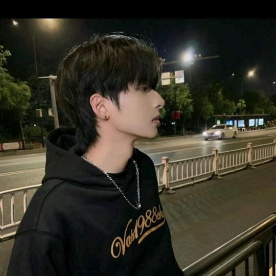 我长得帅。