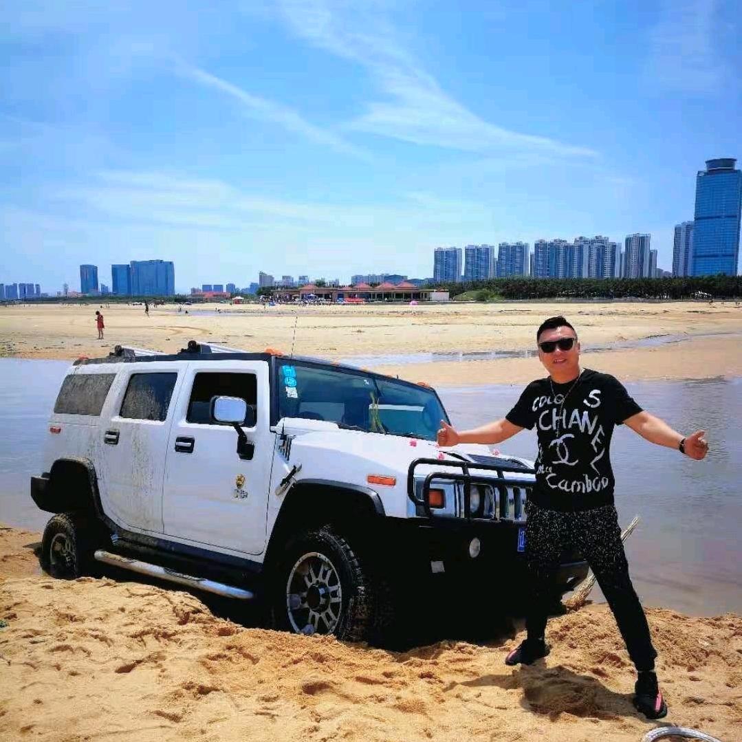 例外哥的悍马汇汽车营销中心