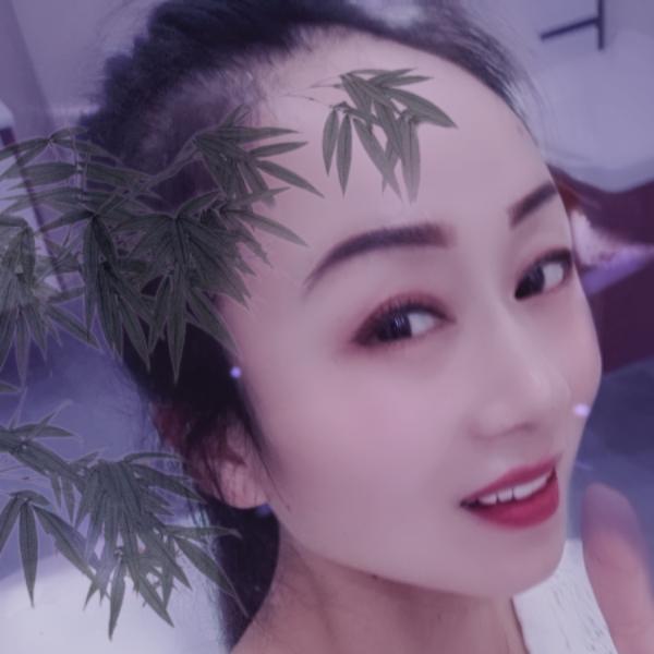 娜娜黄焖鸡米饭