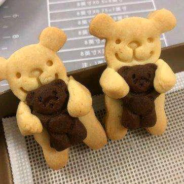 小熊饼干.