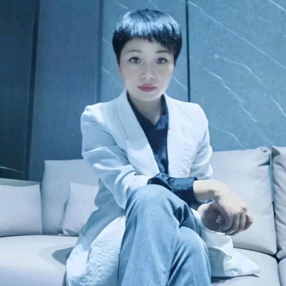 卖家具的燕子